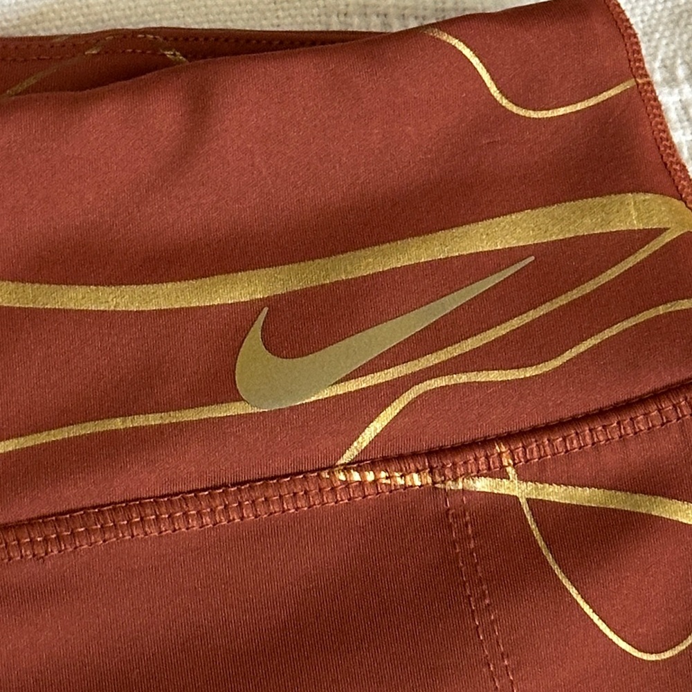 Nike Icon Clash Fast women’s running tights size large - gold and clay red - Picture 6 of 13